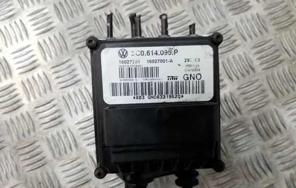 Volkswagen PASSAT B6 ABS Pump 3C0614095P