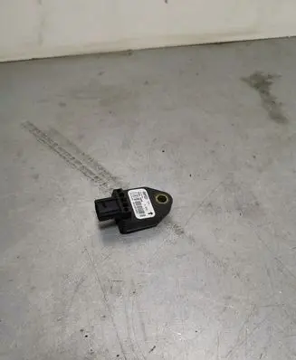 Hyundai i30 Airbag deployment crash/impact sensor 95930A6000