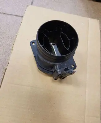 Audi A3 S3 8V Mass air flow meter 04L906461B