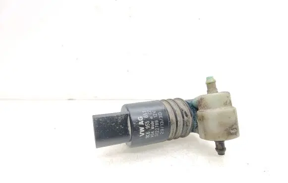 Volkswagen Caddy Windscreen/windshield washer pump 1K6955651 3122789