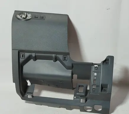 Volkswagen Touran I Dashboard lower bottom trim panel 1T1858365