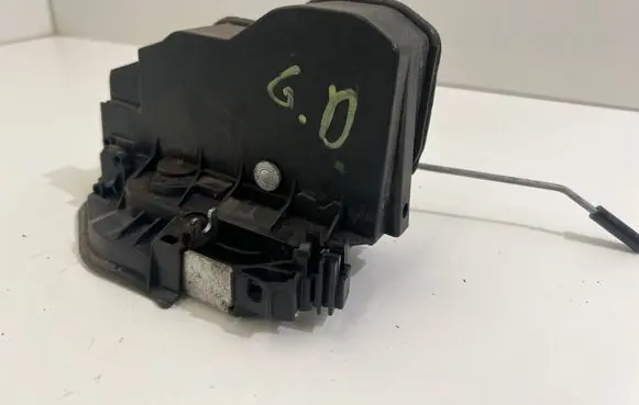 BMW 5 F10 F11 Rear door lock 7229460 A053702
