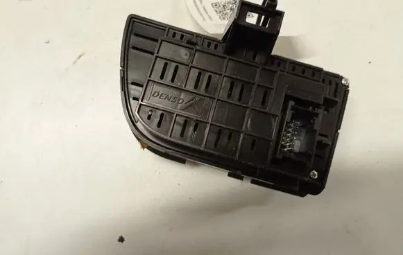 Citroen C4 I Picasso Climate control unit 965238957700 A83007200