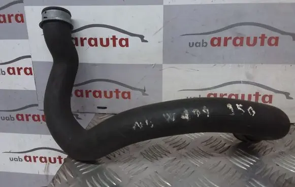 Mercedes-Benz C W204 Engine coolant pipe/hose A2045012982