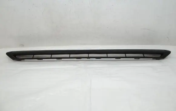 Citroen DS7 Crossback Front bumper splitter molding 9841685780