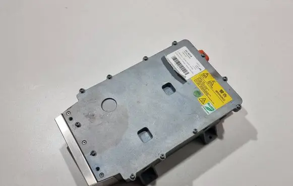 MG EHS Voltage converter inverter IP30BC3300B 10929037