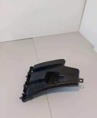 Volvo S60 Front bumper mounting bracket 30796626