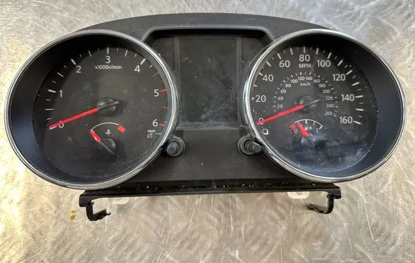 Nissan Qashqai Speedometer (instrument cluster) 28410BR51E VPAASF10849LDJ