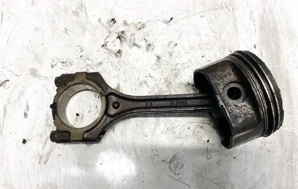 Hyundai i30 Piston with connecting rod 10bb14