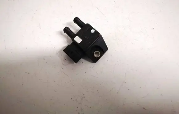 KIA Sorento Exhaust gas pressure sensor 392102A800 39210-2A800