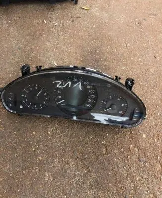 Mercedes-Benz E W211 Speedometer (instrument cluster) A2115404448 110080363003