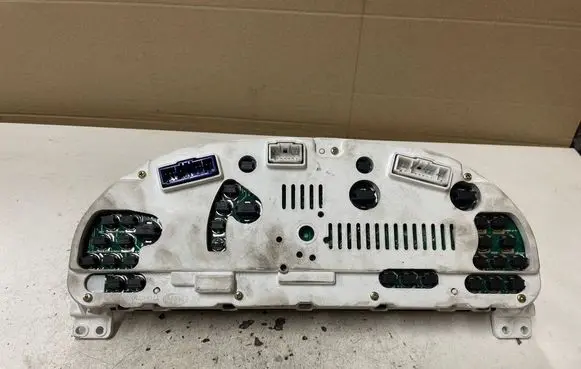 KIA Sorento Speedometer (instrument cluster) 77130730