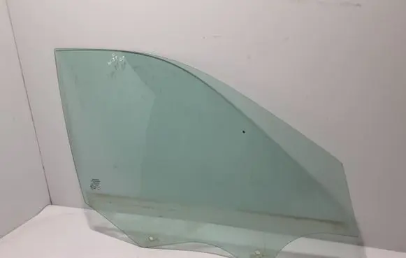 Volvo XC90 Front door window glass four-door 31352945