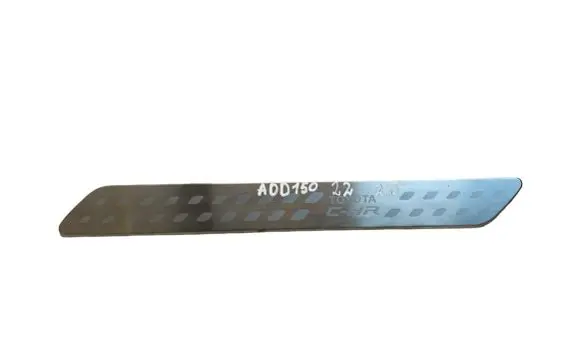 Toyota C-HR I Front sill trim cover 67913YY520 P215672