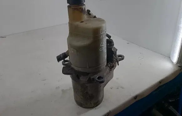 Volvo S40, V40 Power steering pump