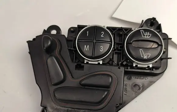 Mercedes-Benz SL R230 Seat control switch A2308211151 03463570