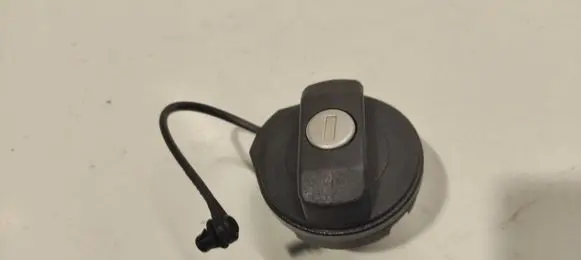 Seat Toledo III (5P) Fuel tank filler cap 1J0201553P