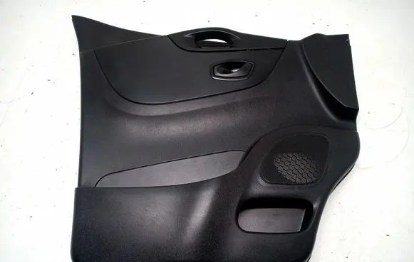 Renault Trafic III (X82) Front door card panel trim