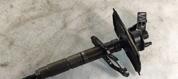 Volkswagen Phaeton Fuel injector 059130277AB 0445115