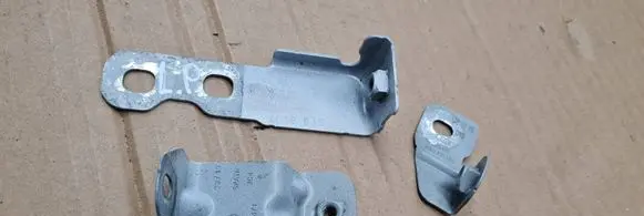 Audi A5 Fender mounting bracket 8W6821433 8W6821471 8W6821469