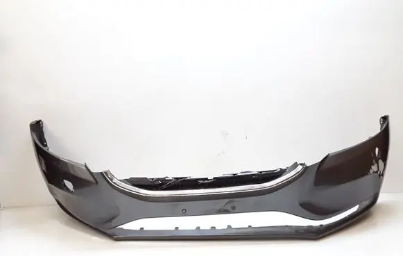 Volvo V40 Front bumper 31283732
