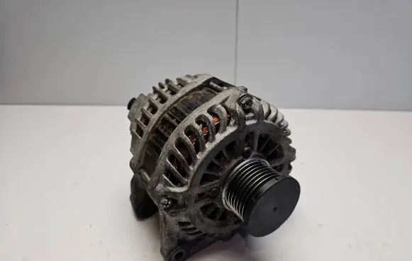 Citroen C4 I Picasso Generator/alternator 4250352
