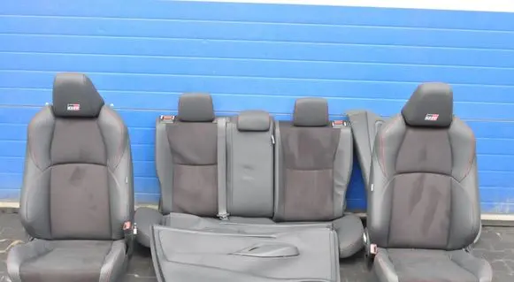 Toyota Yaris Seat and door cards trim set 