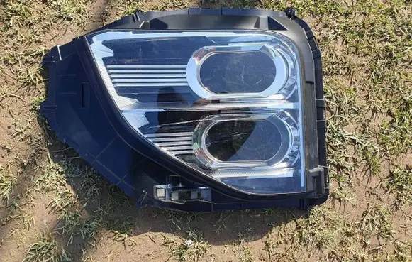 Volkswagen Golf VII Headlights/headlamps set 8301D589