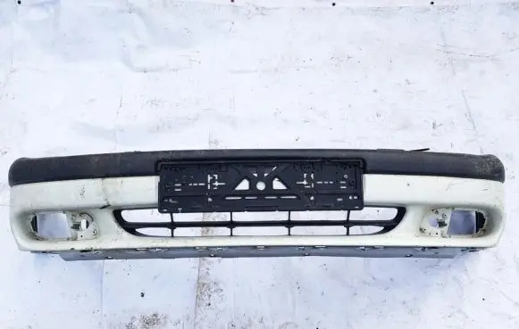 Renault Laguna I Front bumper