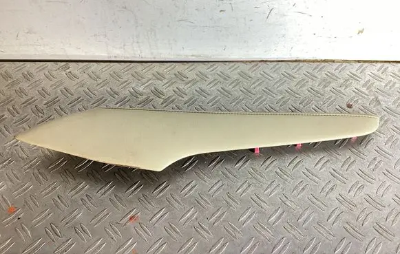 Lexus GS 250 350 300H 450H Other center console (tunnel) element 5543630201