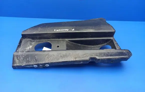 Cadillac Eldorado Front bumper mounting bracket 1638259