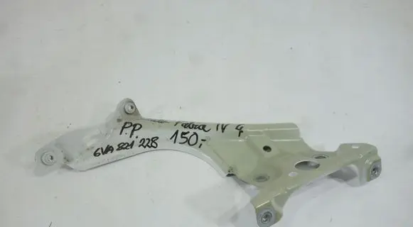 Skoda Fabia Mk4 (6VA) Fender mounting bracket 6VA821228