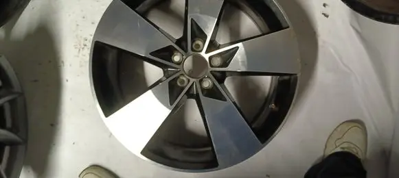 Volvo XC40 R19 alloy rim 31445813 D22FA 75JX19ET505