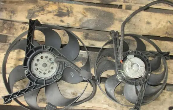 Volkswagen New Beetle Electric radiator cooling fan