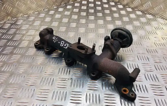 Hyundai Trajet Exhaust manifold