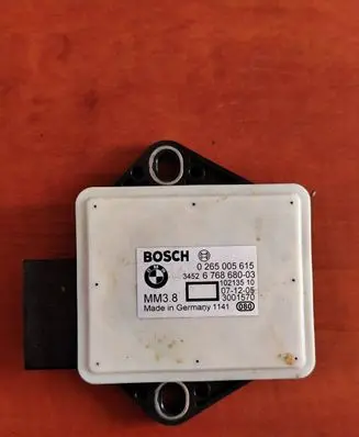 BMW 5 E60 E61 ESP acceleration yaw rate sensor 6768680 3001570 0265005615