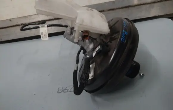Citroen DS3 Brake booster 9824391180