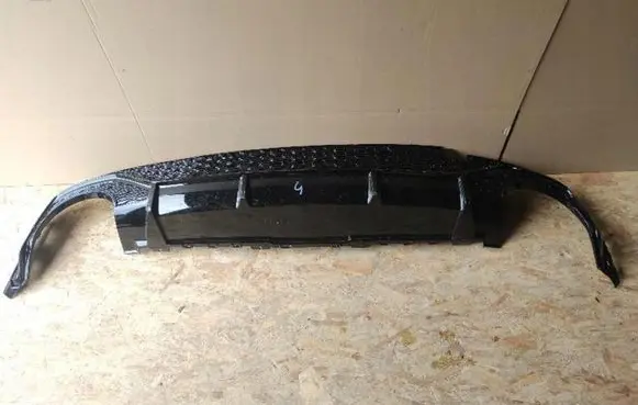 Audi Q8 Rear bumper trim bar molding DYFUZOR AUDI RSQ8