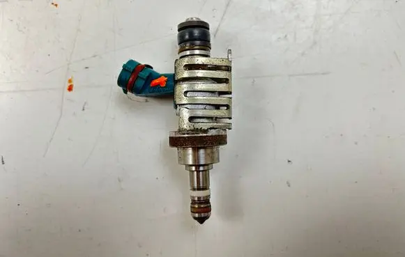 Lexus GS 300 350 430 450H Fuel injector 2325037020