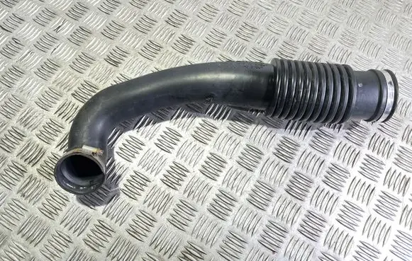 Ford C-MAX I Air intake hose/pipe 3M519A673JE 4M519A673BA