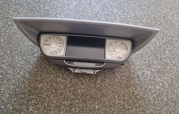 Peugeot 807 Speedometer (instrument cluster) 9660080680