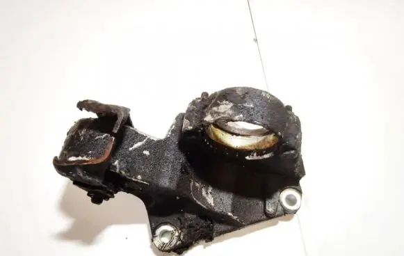 Peugeot 307 Engine mount bracket 9630604180
