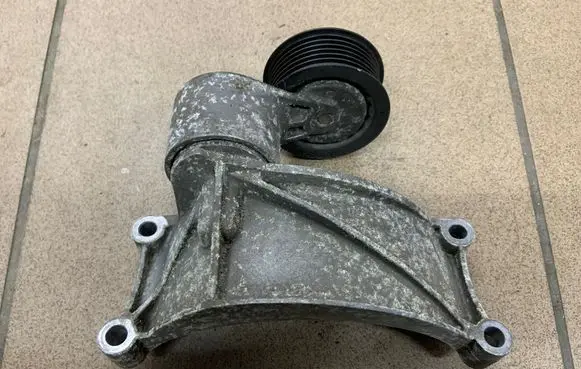 Audi A4 S4 B8 8K Generator/alternator bracket 06E903143 06E903143D 06E903133M