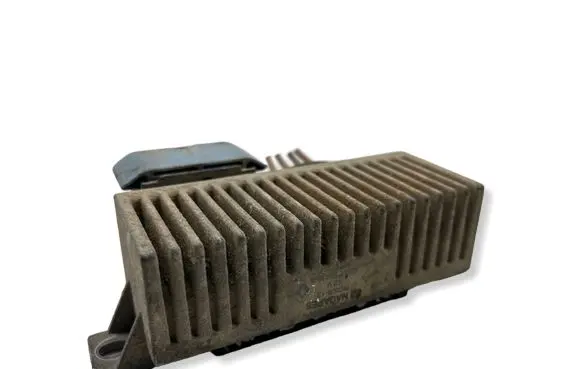 Renault Trafic II (X83) Glow plug pre-heat relay 8200558438A