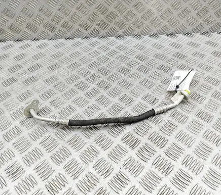 Air conditioning (A/C) pipe/hose