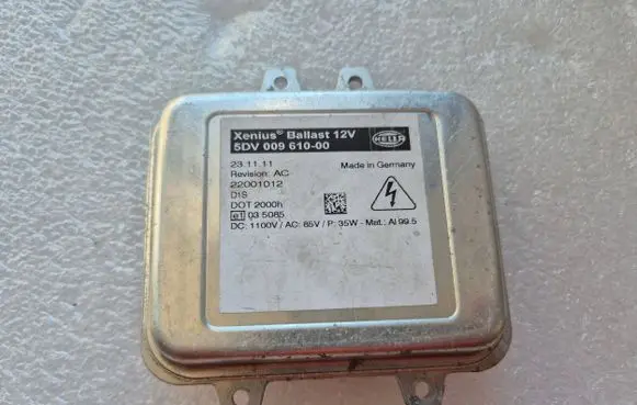 Skoda Octavia Mk2 (1Z) Headlight ballast module Xenon 5DV00961000 22001012