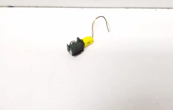 Mercedes-Benz C W204 Airbag deployment crash/impact sensor A1729056000