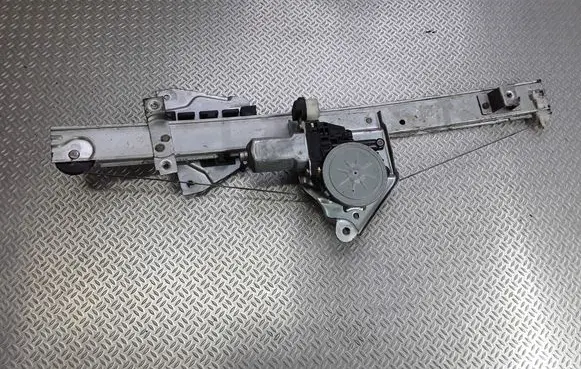 Mitsubishi Grandis Rear door window regulator with motor