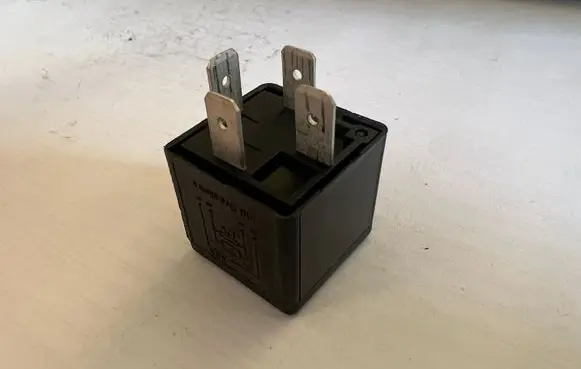 Volkswagen Fox Other relay 377937503A
