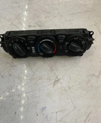 Ford Transit Climate control unit GK2T18549